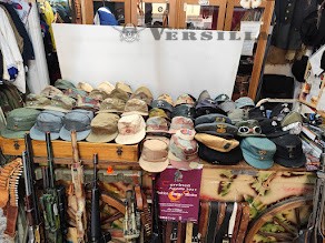 cappell militari  di  sartoria ww2 con tessuti originali